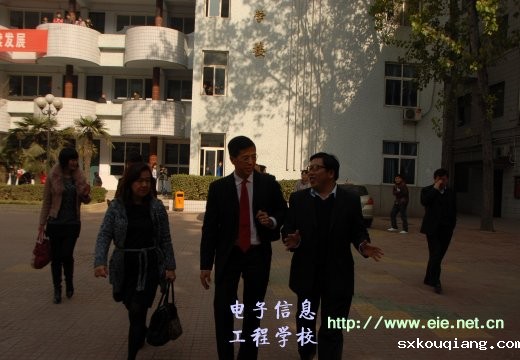 南洋理工学院来我校考察