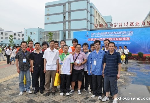 学校竞赛团队在本届全国大赛上共荣获1金2银5铜的优异成绩