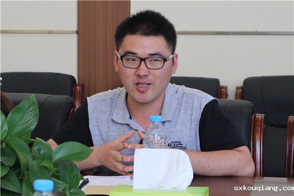 3-2 葛硕硕老师发言.jpg
